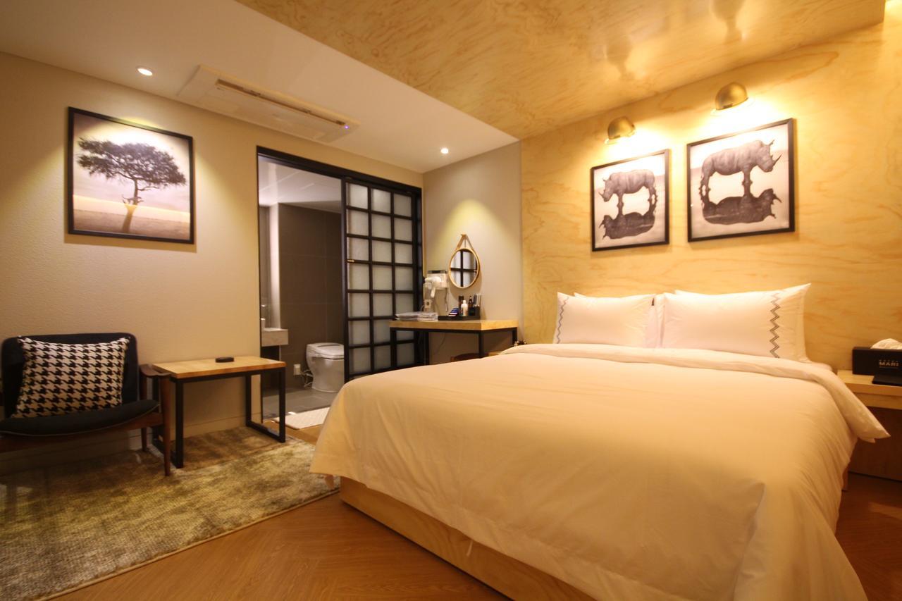 Jeonju Mari Hotel Esterno foto