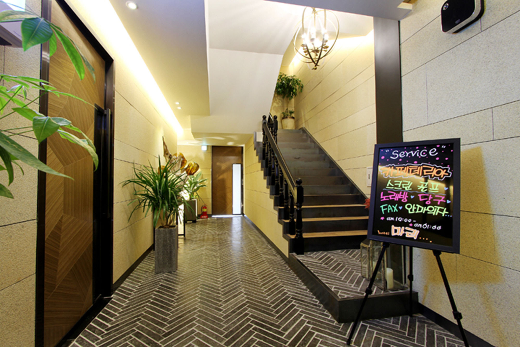 Jeonju Mari Hotel Esterno foto